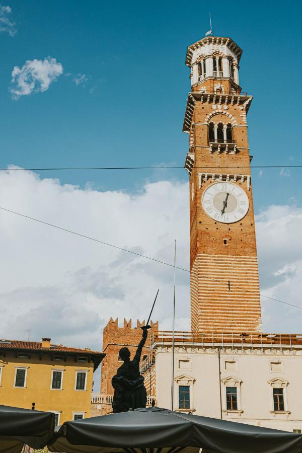 Apartmán Residenza Dei Signori - Italian Homing Verona Exteriér fotografie